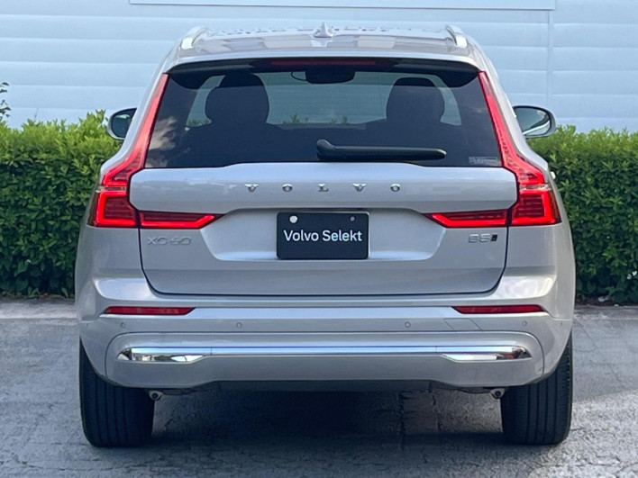 2022 Volvo XC60 5AA-UB420TXCM (UW-6a15100a6ec93)[9]