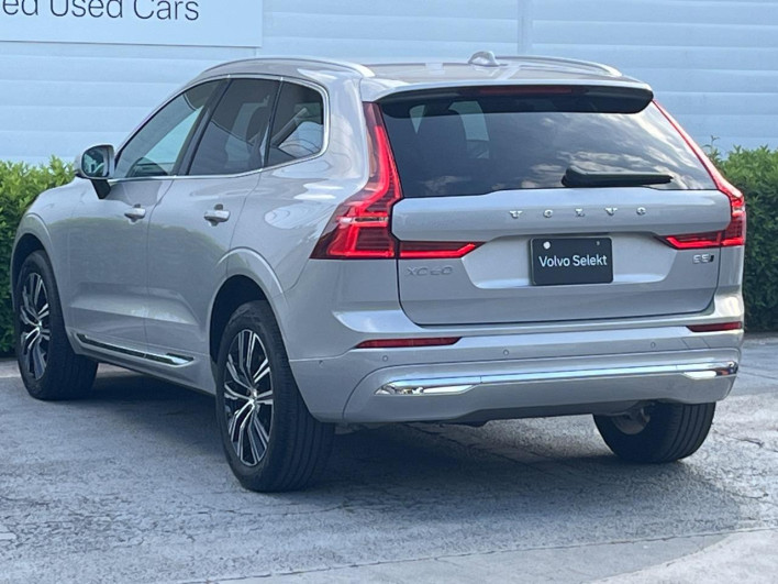 2022 Volvo XC60 5AA-UB420TXCM (UW-6a15100a6ec93)[11]