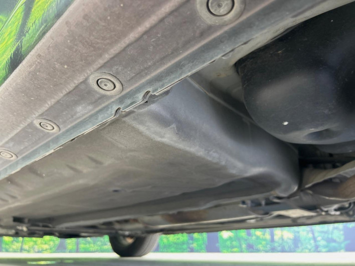2015 Nissan Cube DBA-Z12 (UW-6a15100d3a9b2)[26]