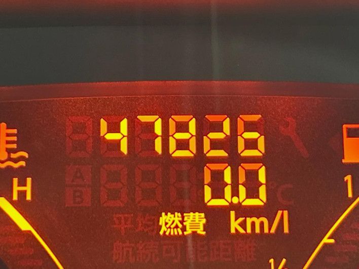 2015 Nissan Cube DBA-Z12 (UW-6a15100d3a9b2)[2]