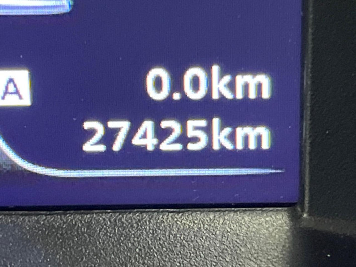 2017 Suzuki Swift DAA-ZC53S (UW-6a15100fd1c7b)[2]