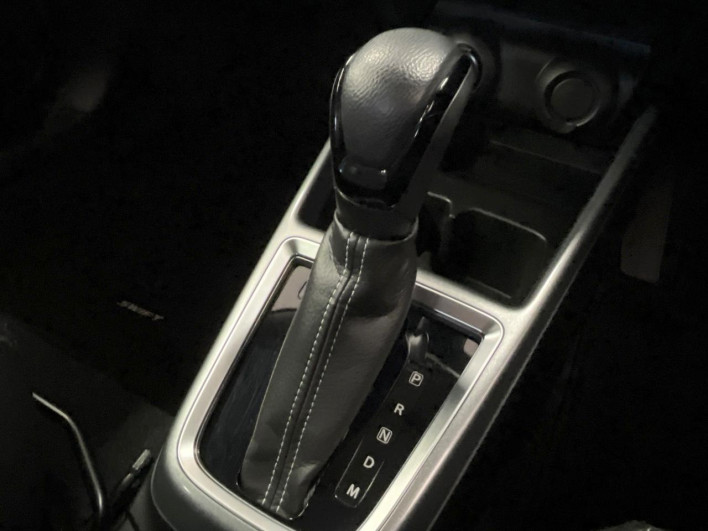 2017 Suzuki Swift DAA-ZC53S (UW-6a15100fd1c7b)[23]