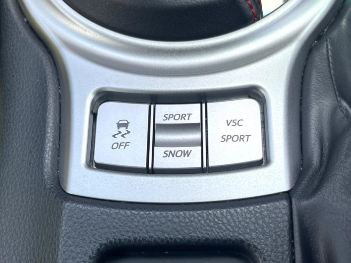 2013 Subaru BRZ DBA-ZC6 (UW-6a151010034f1)[17]