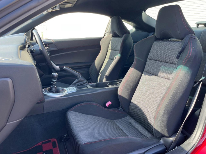 2016 Subaru BRZ DBA-ZC6 (UW-6a15101013fc3)[28]