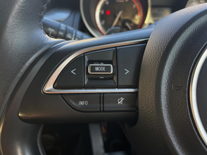 2017 Suzuki Swift DBA-ZC83S (UW-6a151011b2959)[27]