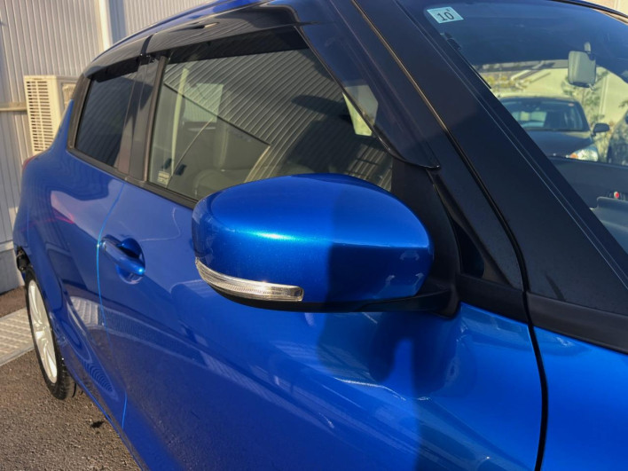 2017 Suzuki Swift DBA-ZC83S (UW-6a151011b2959)[14]