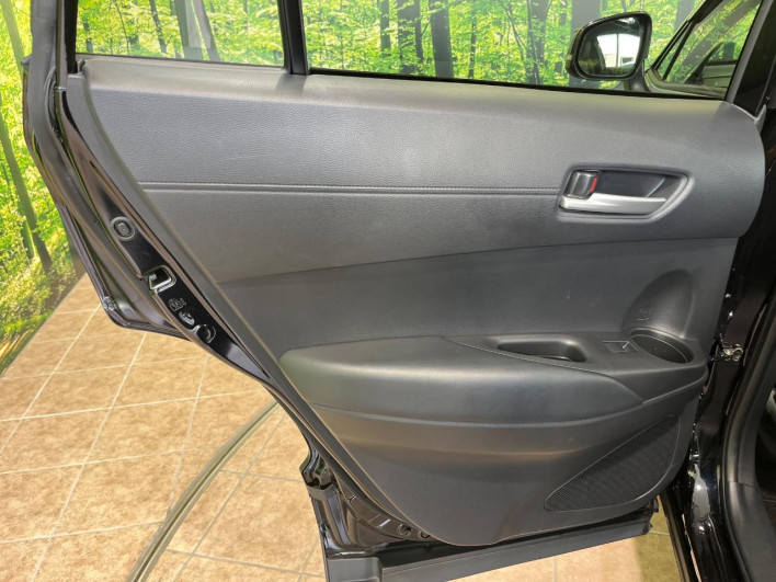 2023 Toyota Corolla Cross 6AA-ZVG11 (UW-6a1510210016b)[19]