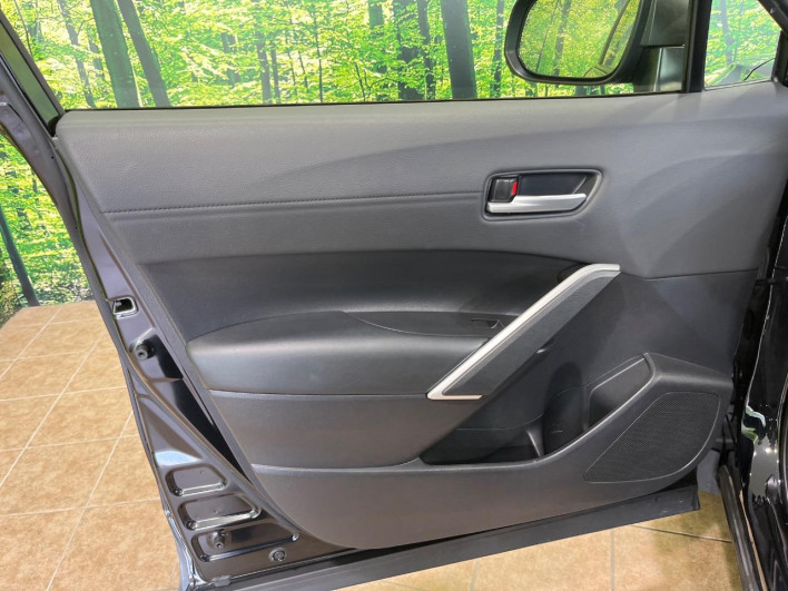 2023 Toyota Corolla Cross 6AA-ZVG11 (UW-6a1510210016b)[20]