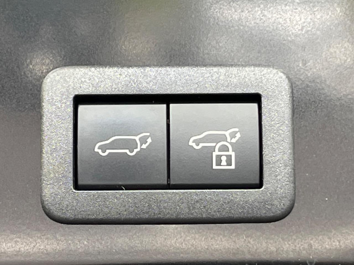 2023 Toyota Corolla Cross 6AA-ZVG11 (UW-6a1510210016b)[4]