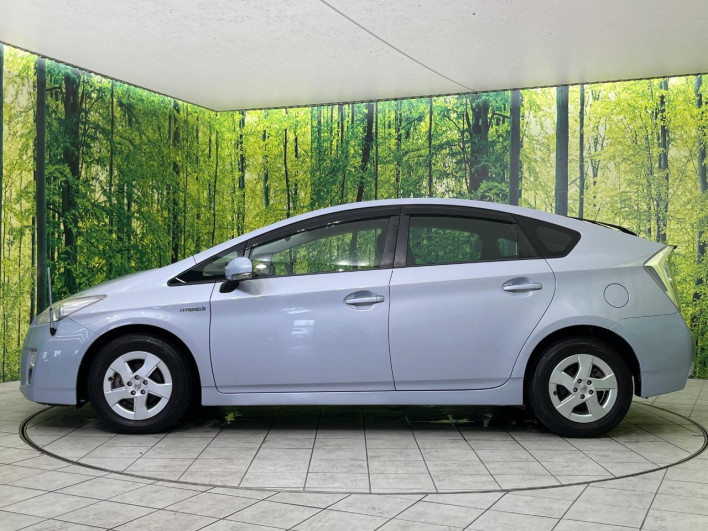 2009 Toyota Prius DAA-ZVW30 (UW-6a15102687b65)[11]