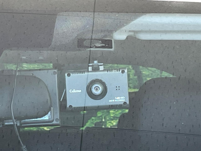 2017 Toyota Prius PHV DLA-ZVW52 (UW-6a15102c68aa1)[6]