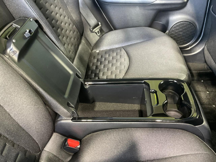 2017 Toyota Prius PHV DLA-ZVW52 (UW-6a15102c68aa1)[28]