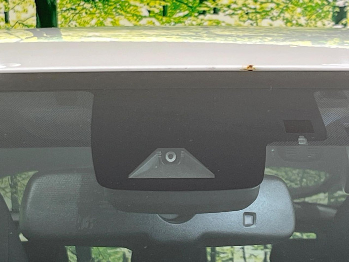 2017 Toyota Prius DAA-ZVW55 (UW-6a15102e2a764)[11]