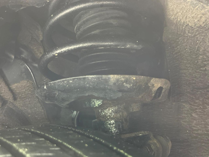 2017 Toyota Prius DAA-ZVW55 (UW-6a15102e2a764)[24]