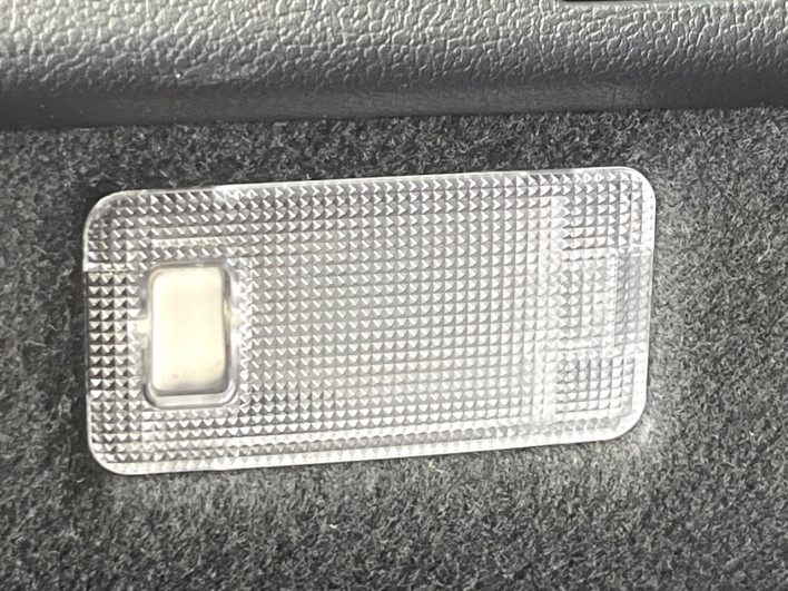 2017 Toyota Prius DAA-ZVW55 (UW-6a15102e2a764)[7]
