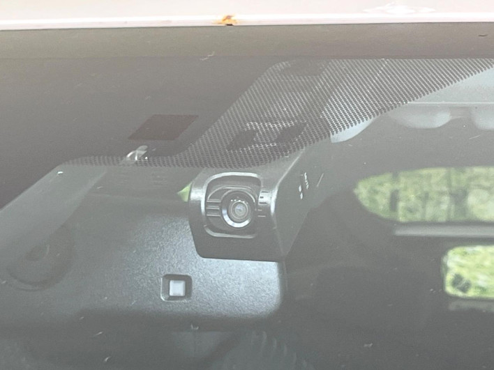 2017 Toyota Prius DAA-ZVW55 (UW-6a15102e2a764)[12]