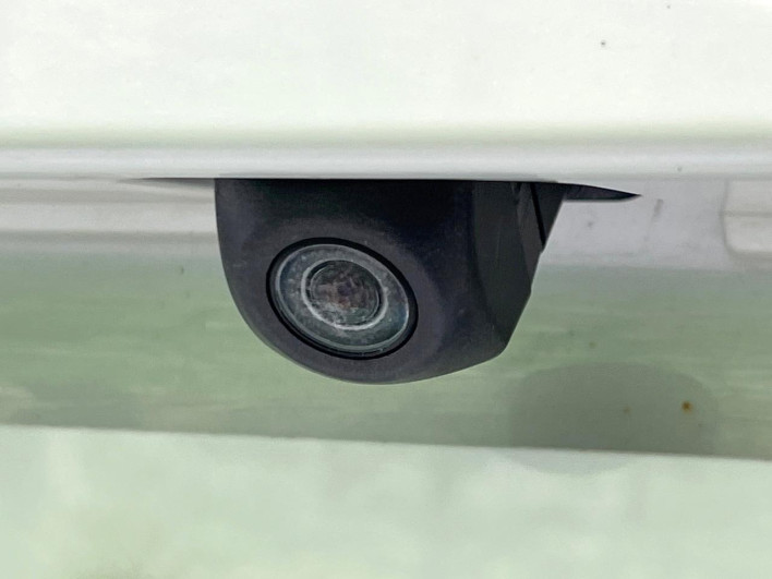 2017 Toyota Prius DAA-ZVW55 (UW-6a15102e2a764)[13]