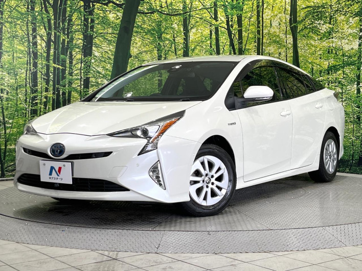 2017 Toyota Prius DAA-ZVW55 (UW-6a15102e2a764)[0]
