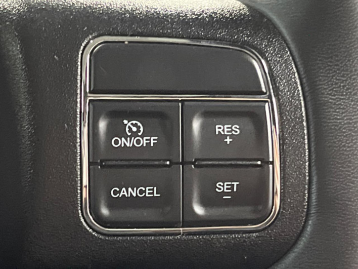 2018 Chrysler Jeep Wrangler Unlimited ABA-JK36LR (UW-6a165f895b81a)[15]