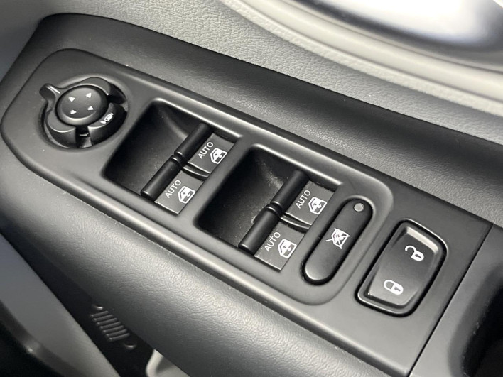 2022 Chrysler Jeep Renegade 3BA-BV13PM (UW-6a165f8a380e8)[5]