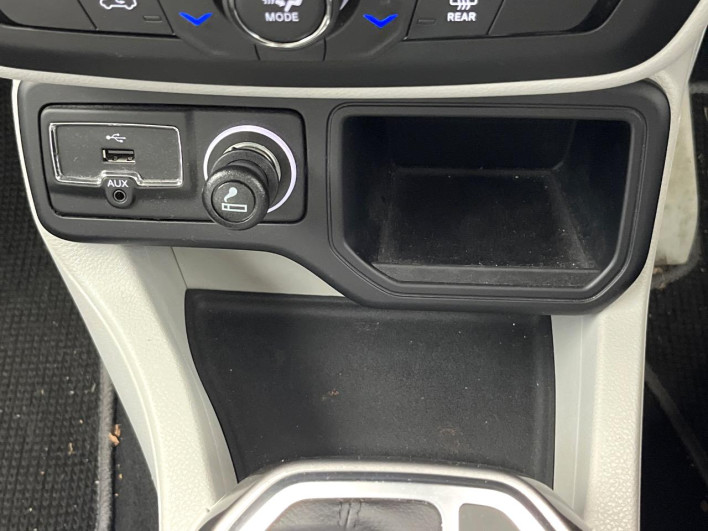 2022 Chrysler Jeep Renegade 3BA-BV13PM (UW-6a165f8a380e8)[18]