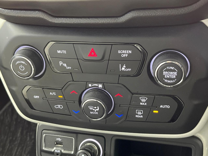 2022 Chrysler Jeep Renegade 3BA-BV13PM (UW-6a165f8a380e8)[17]