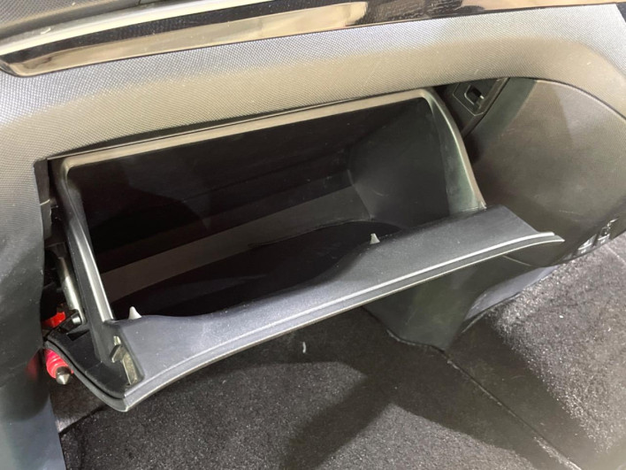 2014 Toyota Estima DBA-ACR50W (UW-6a165f9f6649b)[4]