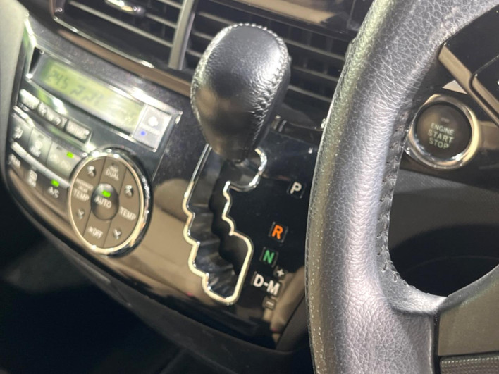 2014 Toyota Estima DBA-ACR50W (UW-6a165f9f6649b)[17]