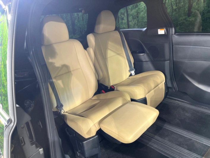 2014 Toyota Estima DBA-ACR50W (UW-6a165f9f6649b)[29]