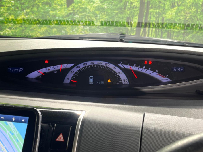 2014 Toyota Estima DBA-ACR50W (UW-6a165f9f6649b)[19]