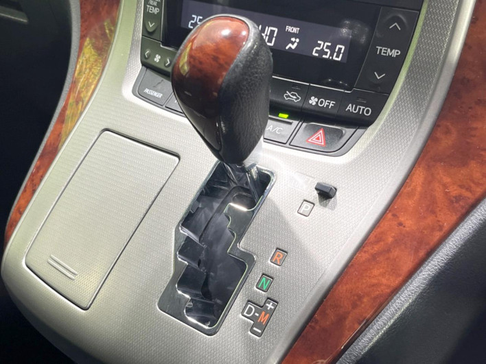 2010 Toyota Vellfire DBA-ANH20W (UW-6a165fadde71e)[28]
