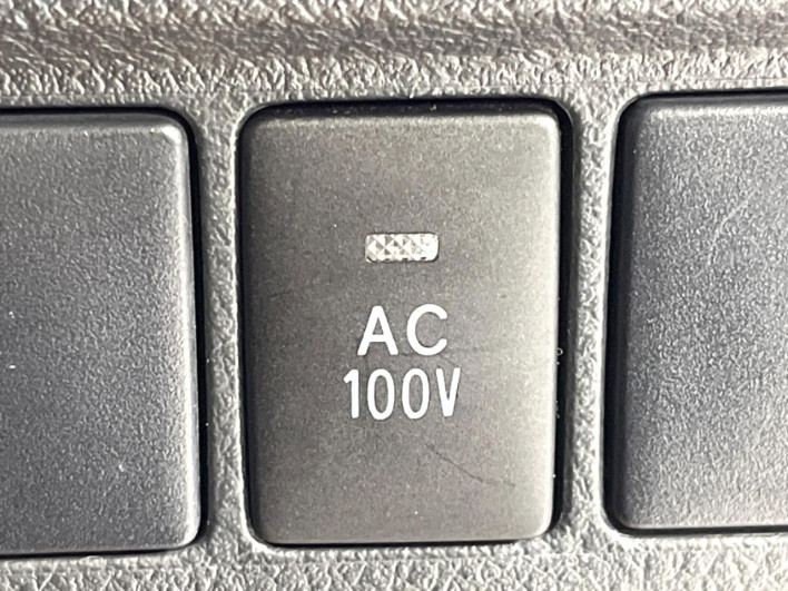 2010 Toyota Vellfire DBA-ANH20W (UW-6a165fadde71e)[9]