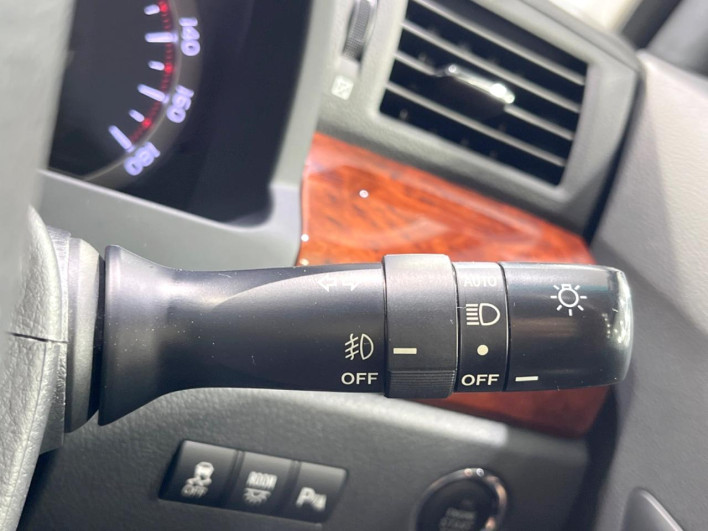 2010 Toyota Vellfire DBA-ANH20W (UW-6a165fadde71e)[23]