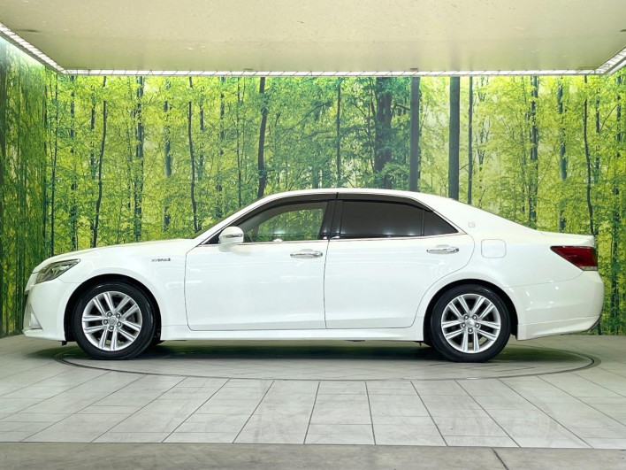 2015 Toyota Crown Hybrid DAA-AWS210 (UW-6a165fb19e770)[6]