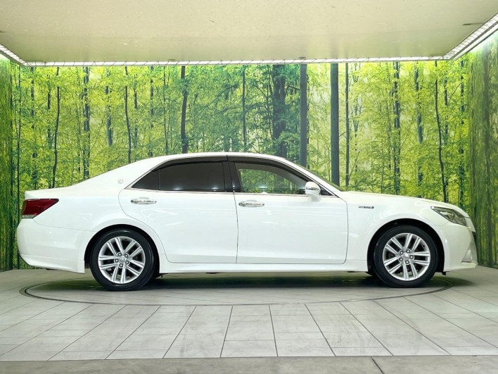 2015 Toyota Crown Hybrid DAA-AWS210 (UW-6a165fb19e770)[19]