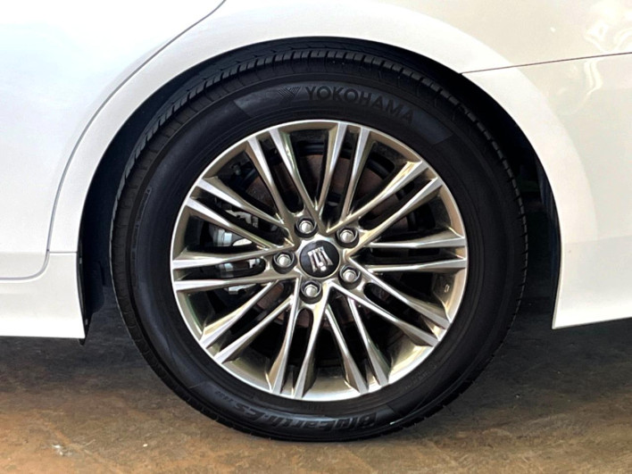 2021 Toyota Crown Hybrid 6AA-AZSH20 (UW-6a165fbf99373)[8]