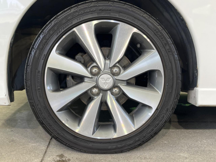 2016 Mitsubishi eK Space Custom DBA-B11A (UW-6a165fc1a8cc9)[25]