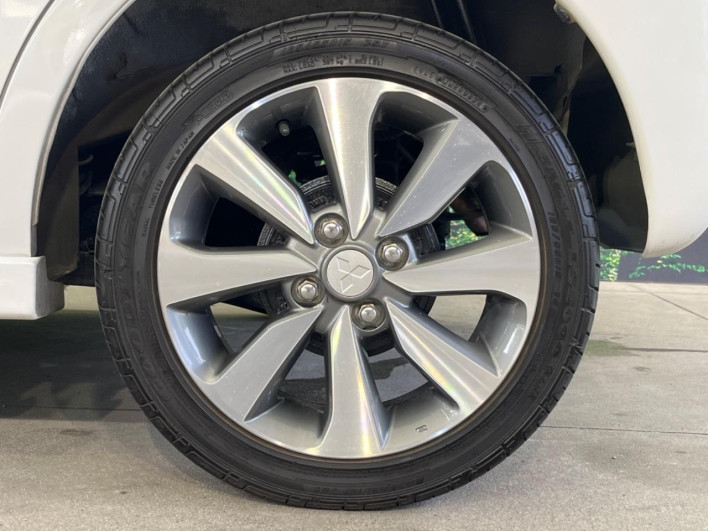 2016 Mitsubishi eK Space Custom DBA-B11A (UW-6a165fc1a8cc9)[26]