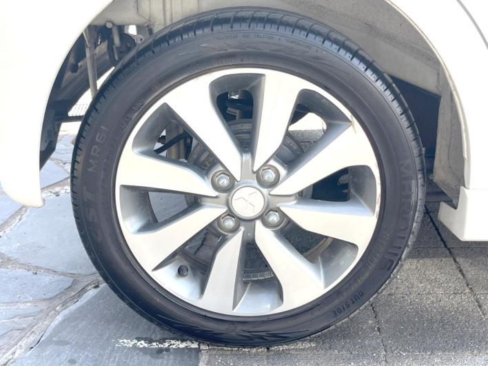 2013 Mitsubishi ek Custom DBA-B11W (UW-6a165fc22e547)[25]