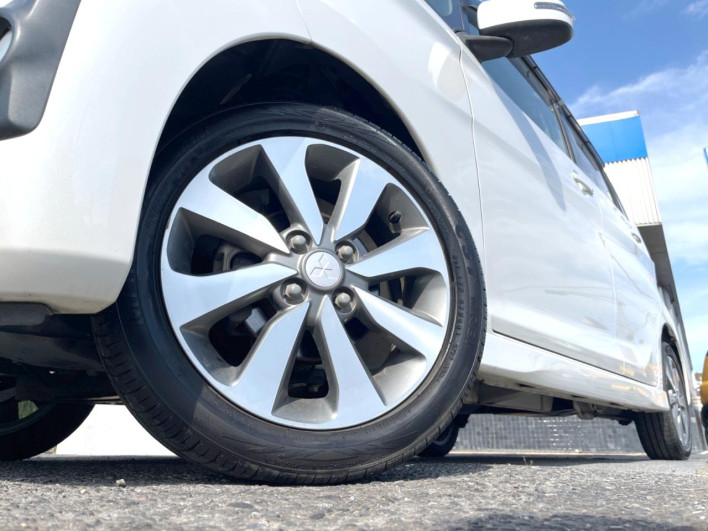 2013 Mitsubishi ek Custom DBA-B11W (UW-6a165fc22e547)[5]