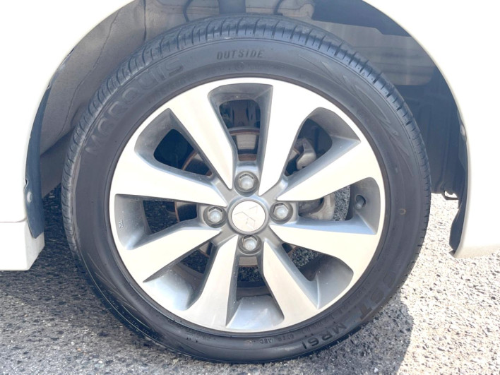 2013 Mitsubishi ek Custom DBA-B11W (UW-6a165fc22e547)[26]