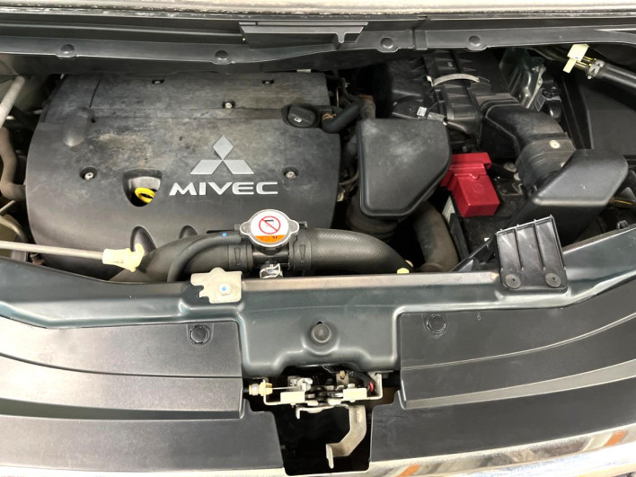 2007 Mitsubishi Delica D:5 DBA-CV5W (UW-6a165fe465445)[20]