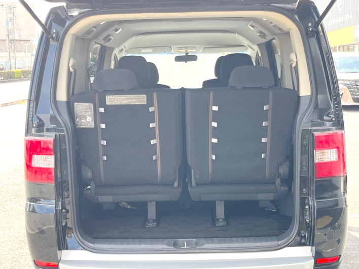 2011 Mitsubishi Delica D:5 DBA-CV5W (UW-6a165fe4b6255)[23]