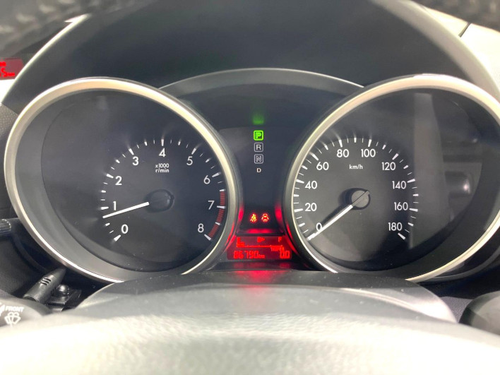 2013 Nissan La Festa DBA-CWEAWN (UW-6a165fe55049e)[17]