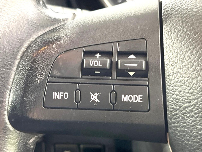 2013 Nissan La Festa DBA-CWEAWN (UW-6a165fe55049e)[18]