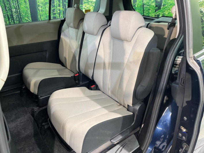 2014 Mazda Premacy DBA-CWFFW (UW-6a165fe5b017f)[16]