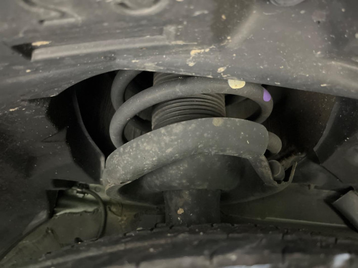 2014 Mazda Premacy DBA-CWFFW (UW-6a165fe5b017f)[25]