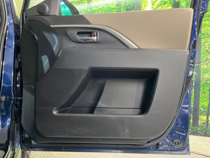 2014 Mazda Premacy DBA-CWFFW (UW-6a165fe5b017f)[19]