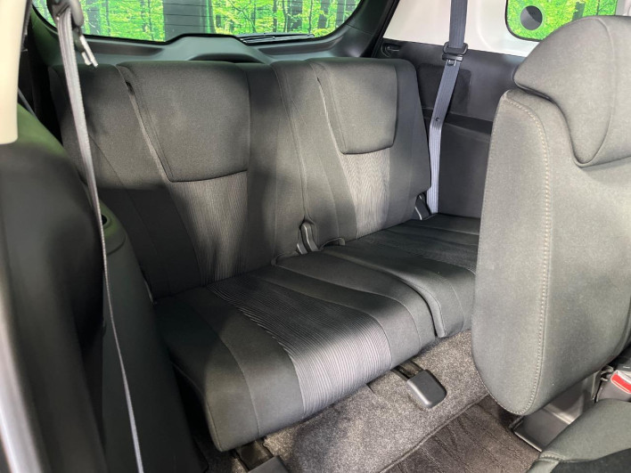 2013 Nissan La Festa DBA-CWFFWN (UW-6a165fe68b351)[24]