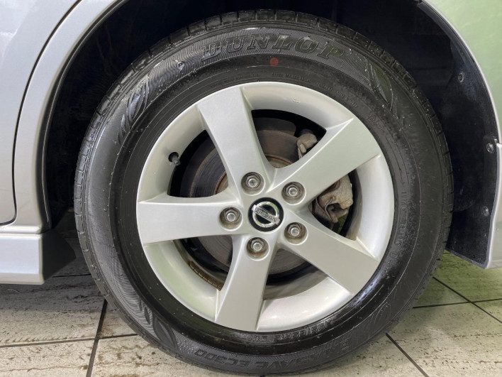 2013 Nissan La Festa DBA-CWFFWN (UW-6a165fe68b351)[9]